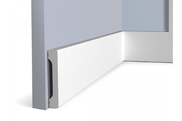 Плинтус HIWOOD B70V1