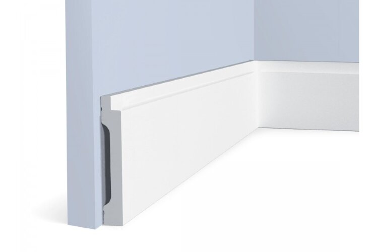 Плинтус HIWOOD B70V3